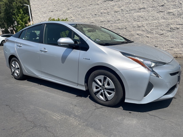 2016 Toyota Prius Three