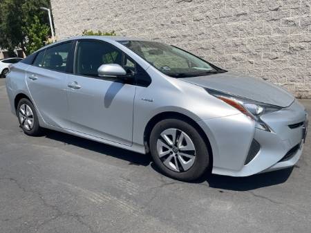 2016 Toyota Prius Three
