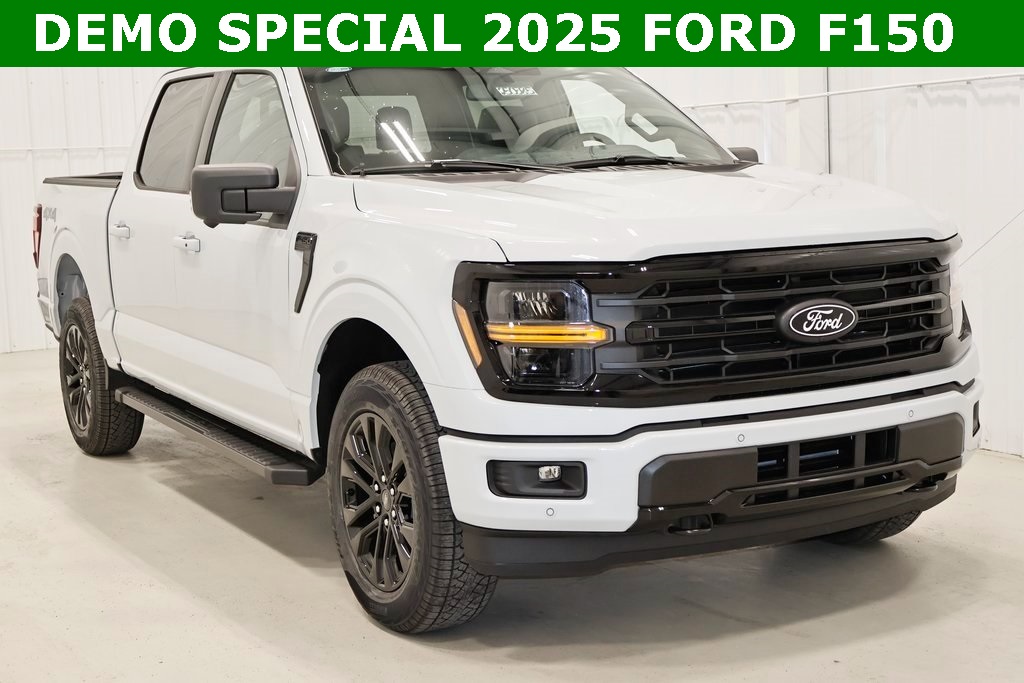 2025 Ford F-150 XLT photo 2
