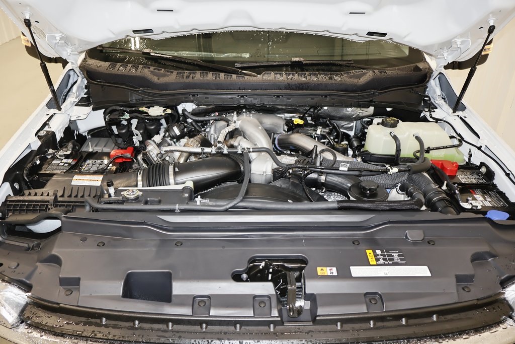 2025 Ford F-600 photo 26