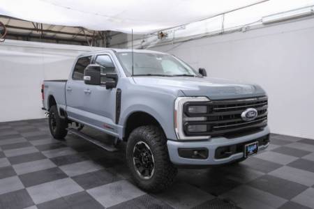 2025 Ford Super Duty F-250 SRW Platinum