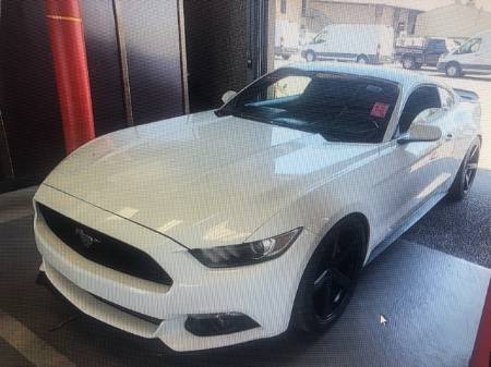 2017 Ford Mustang EcoBoost®