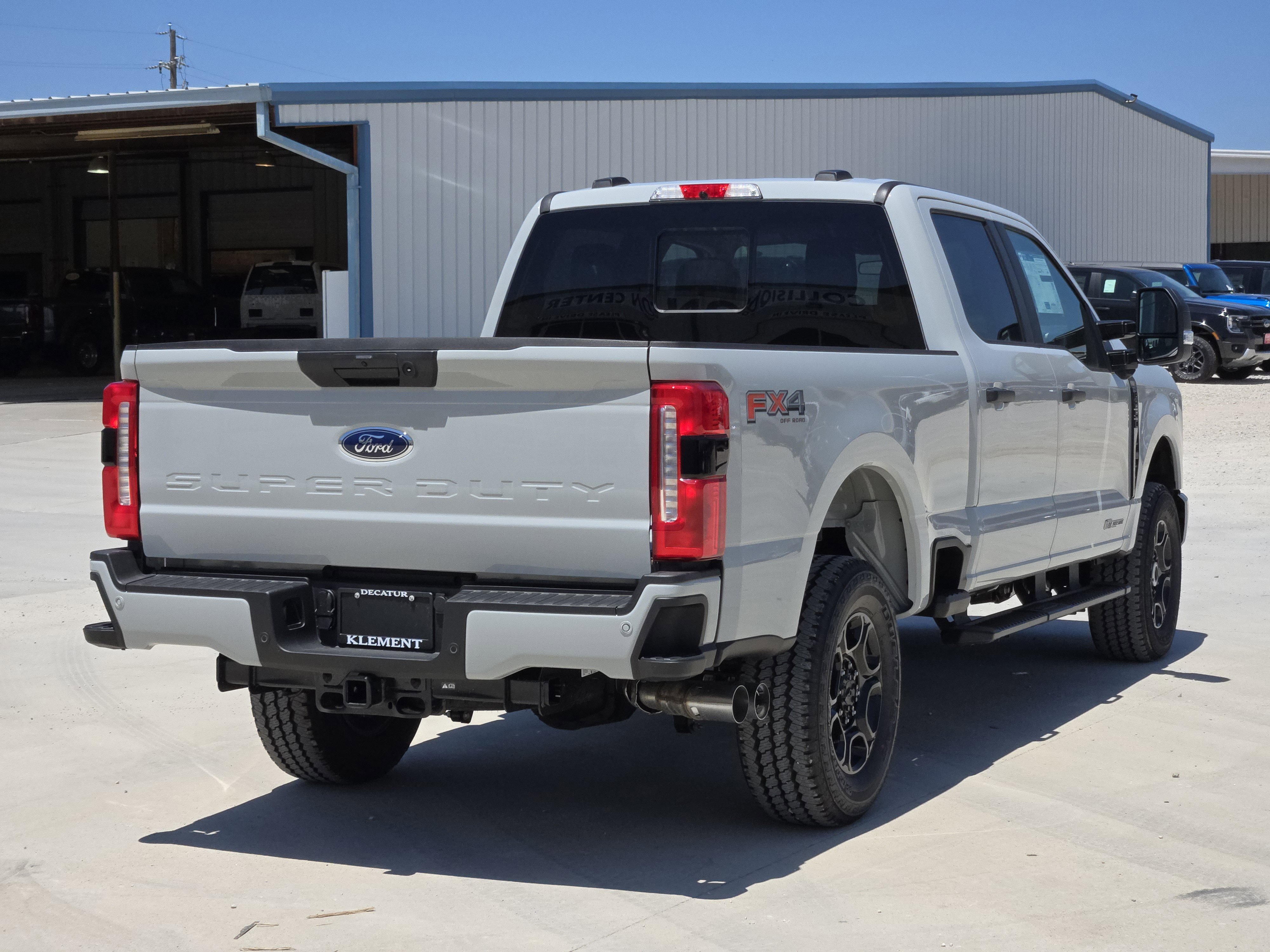 2025 Ford F-250 XL photo 4