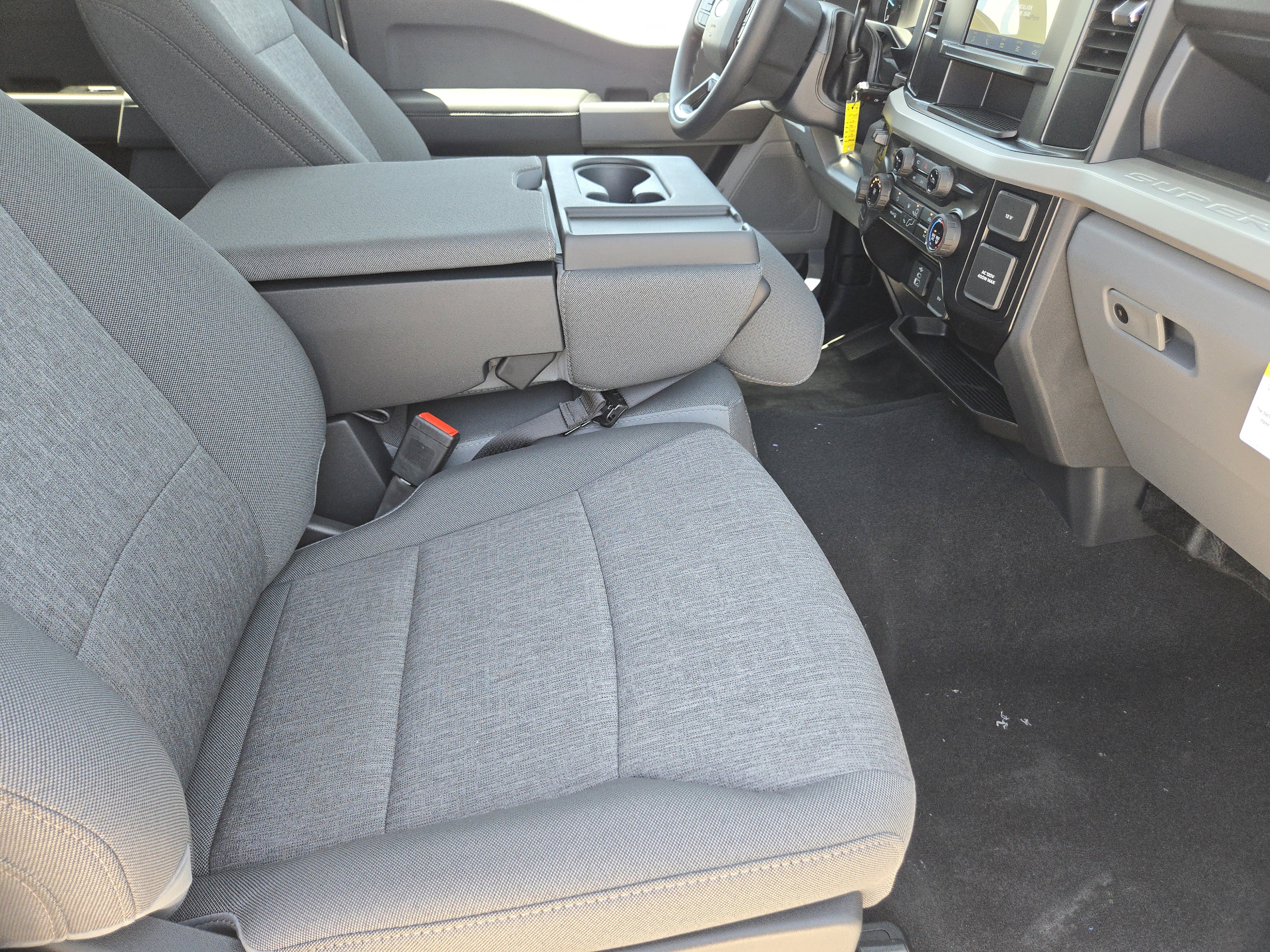 2025 Ford F-250 XL photo 10