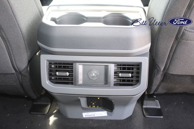 2025 Ford F-250 photo 8