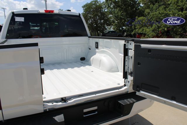 2025 Ford F-150 Platinum photo 7