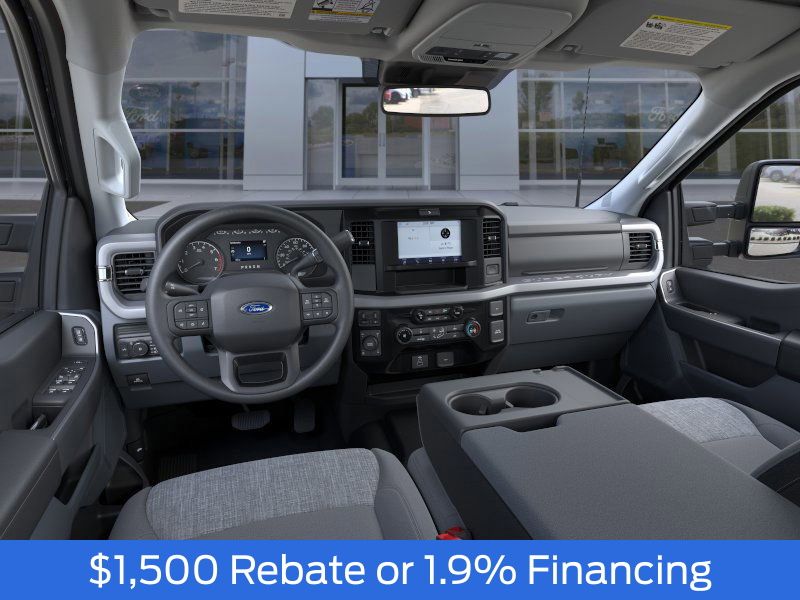2025 Ford F-250 photo 6