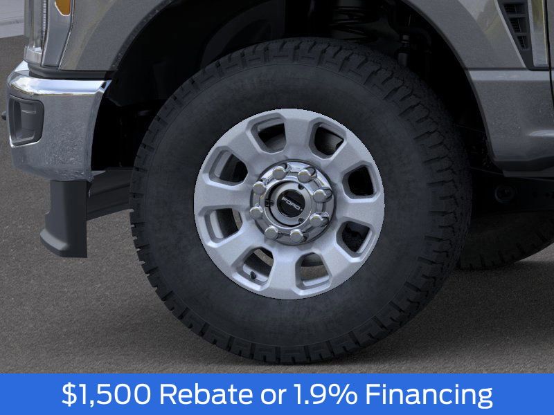 2025 Ford F-250 photo 16