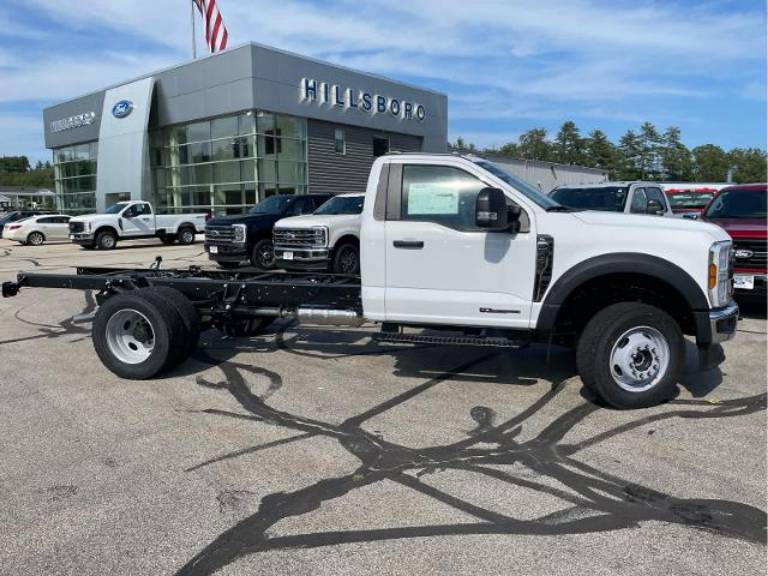 2025 Ford Chassis Cab F-600® XL