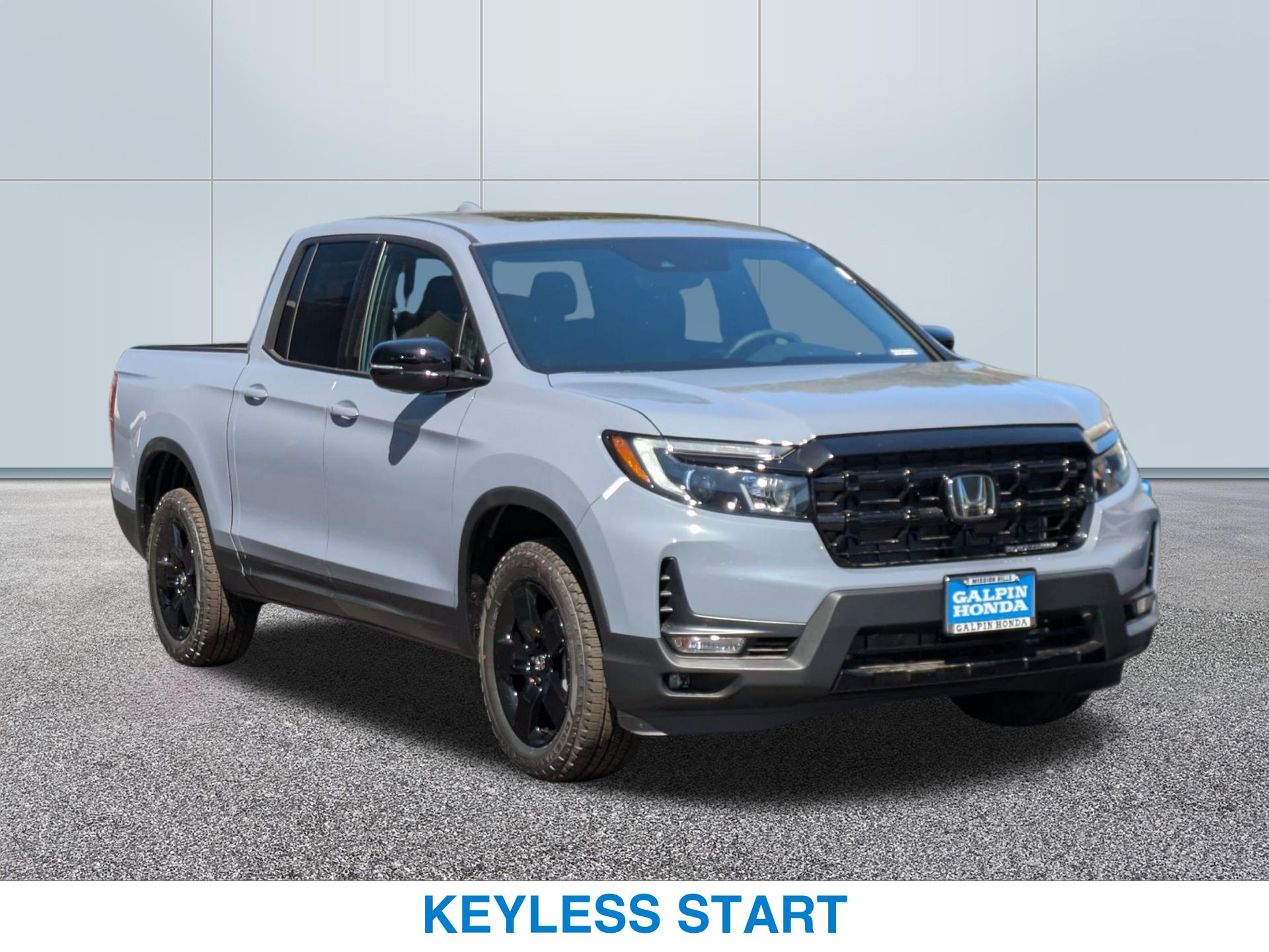2025 Honda Ridgeline Black Edition photo 3