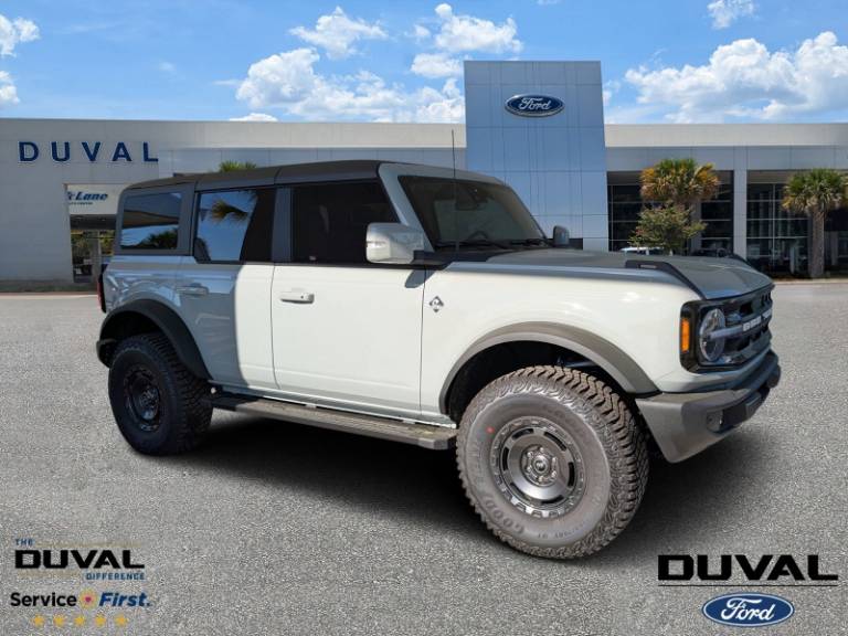 2024 Ford Bronco Outer Banks