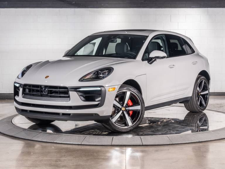 2025 Porsche Macan S