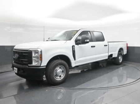 2025 Ford Super Duty F-350 SRW XL