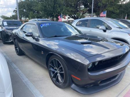 2016 Dodge Challenger R/T Scat Pack