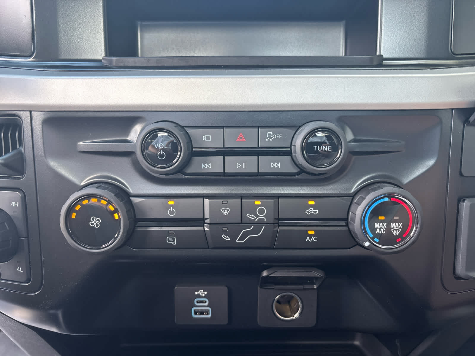 2025 Ford F-350 XL photo 10