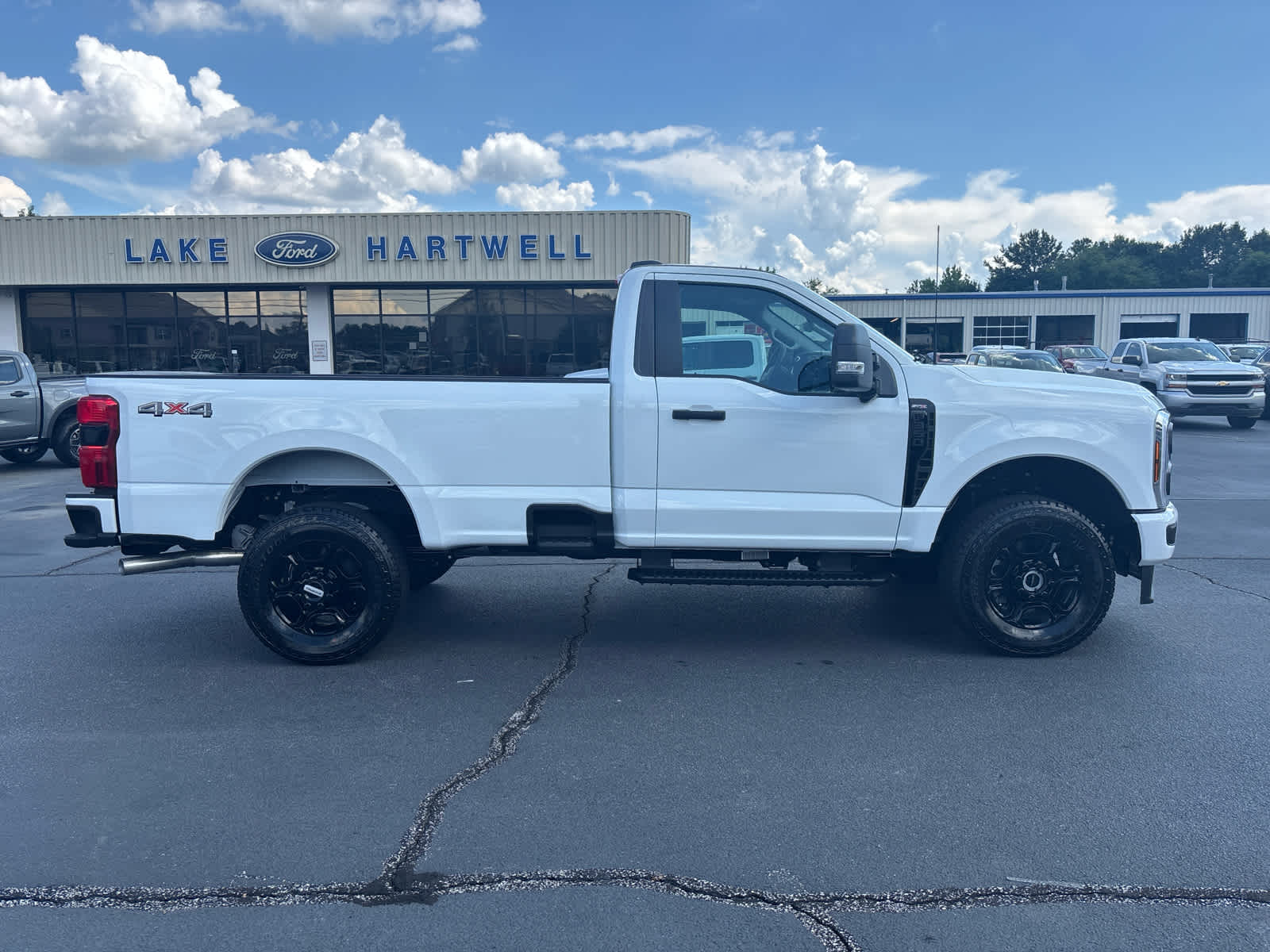 2025 Ford F-350 XL photo 20