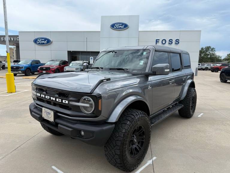2022 Ford Bronco Outer Banks
