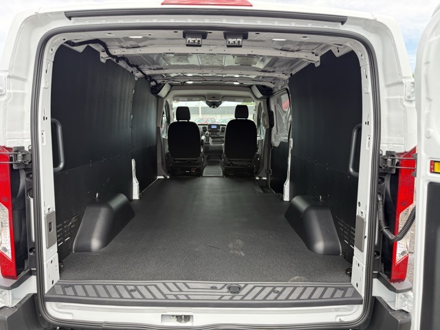 2025 Ford Transit Cargo Van photo 12