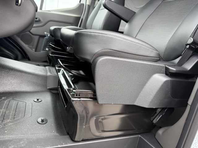 2025 Ford Transit Cargo Van photo 17