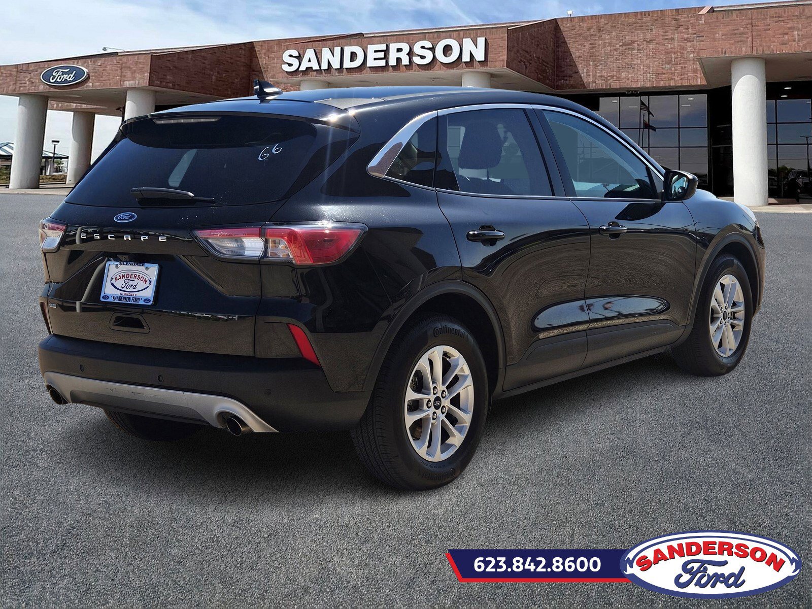 2021 Ford Escape SE photo 3
