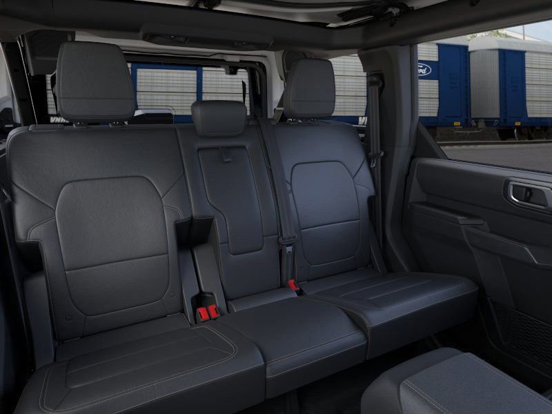2025 Ford Bronco Badlands photo 11