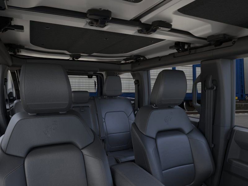 2025 Ford Bronco Badlands photo 12