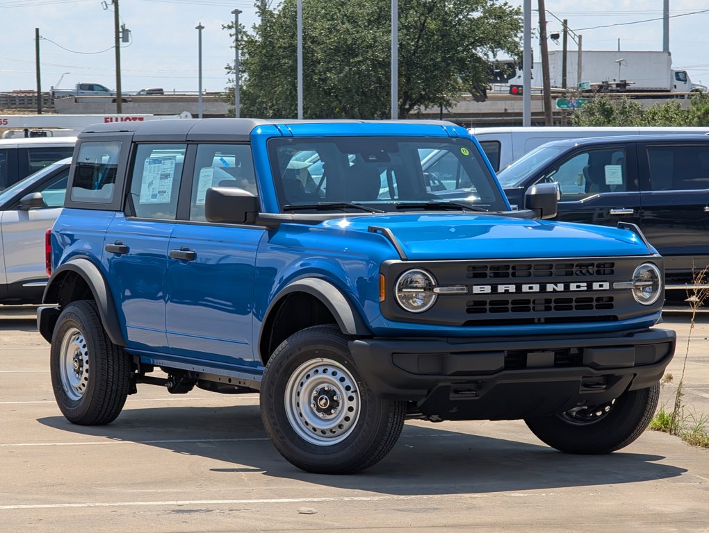 New 2025 Ford Bronco 