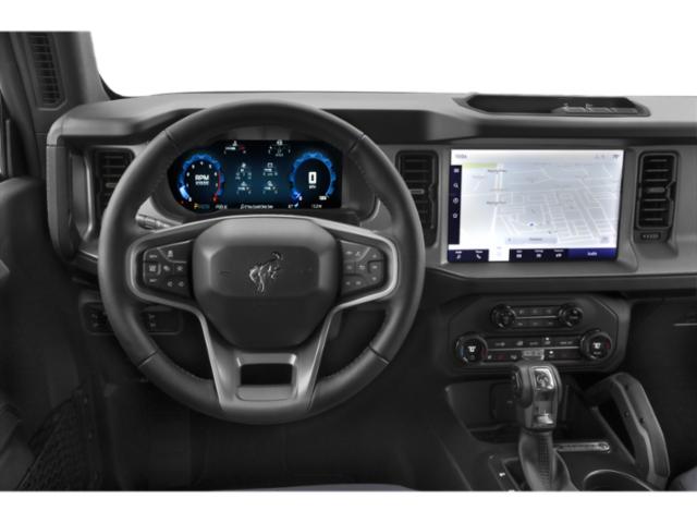 2025 Ford Bronco Outer Banks photo 6
