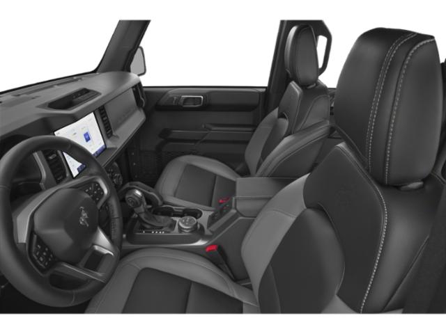 2025 Ford Bronco Outer Banks photo 8
