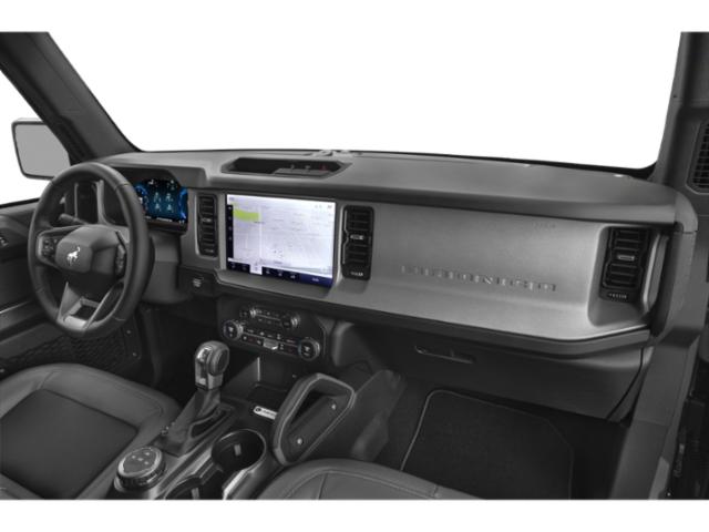 2025 Ford Bronco Outer Banks photo 13