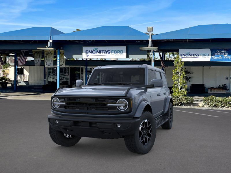 2025 Ford Bronco Outer Banks photo 2