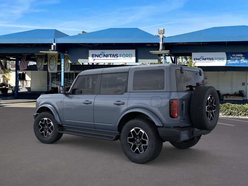 2025 Ford Bronco Outer Banks photo 4
