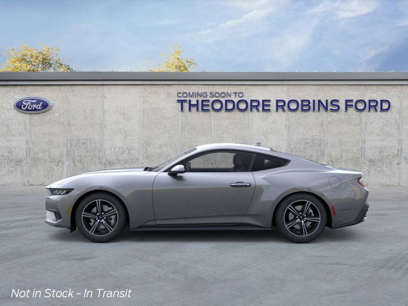 2025 Ford Mustang photo 2