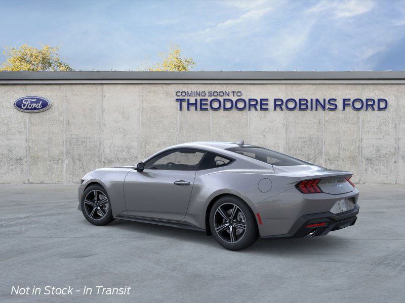 2025 Ford Mustang photo 3