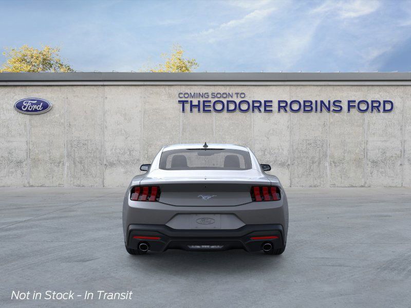 2025 Ford Mustang photo 4