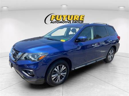 2020 Nissan Pathfinder SL