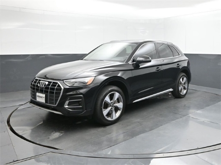 2023 Audi Q5 40 Premium Plus