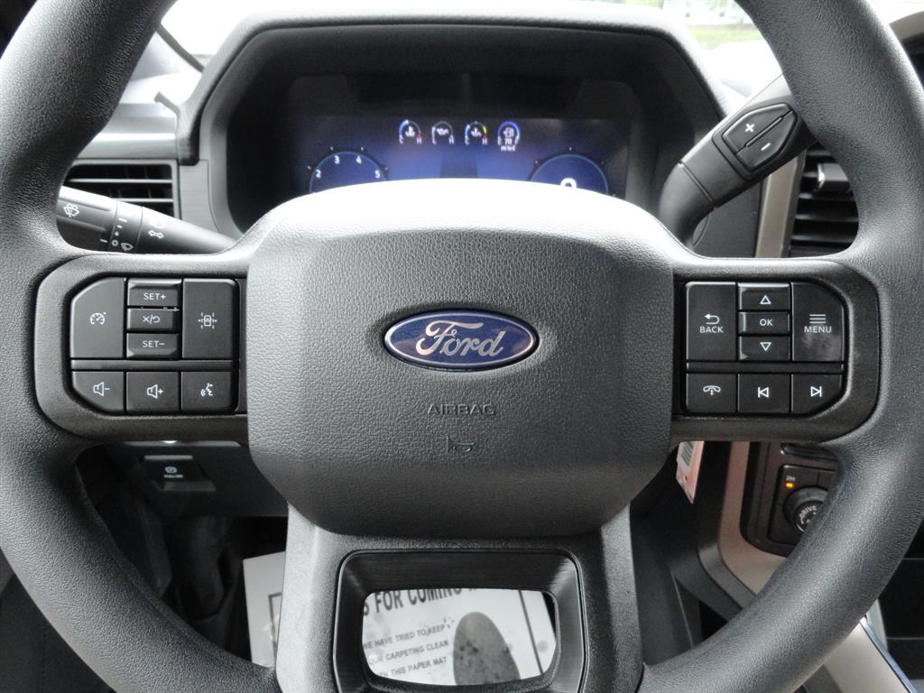 2025 Ford F-150 STX photo 14