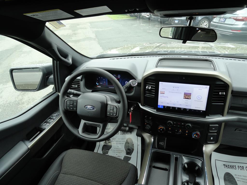 2025 Ford F-150 STX photo 20