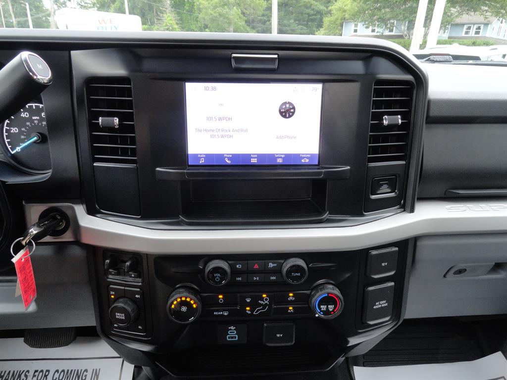 2025 Ford F-350 photo 15