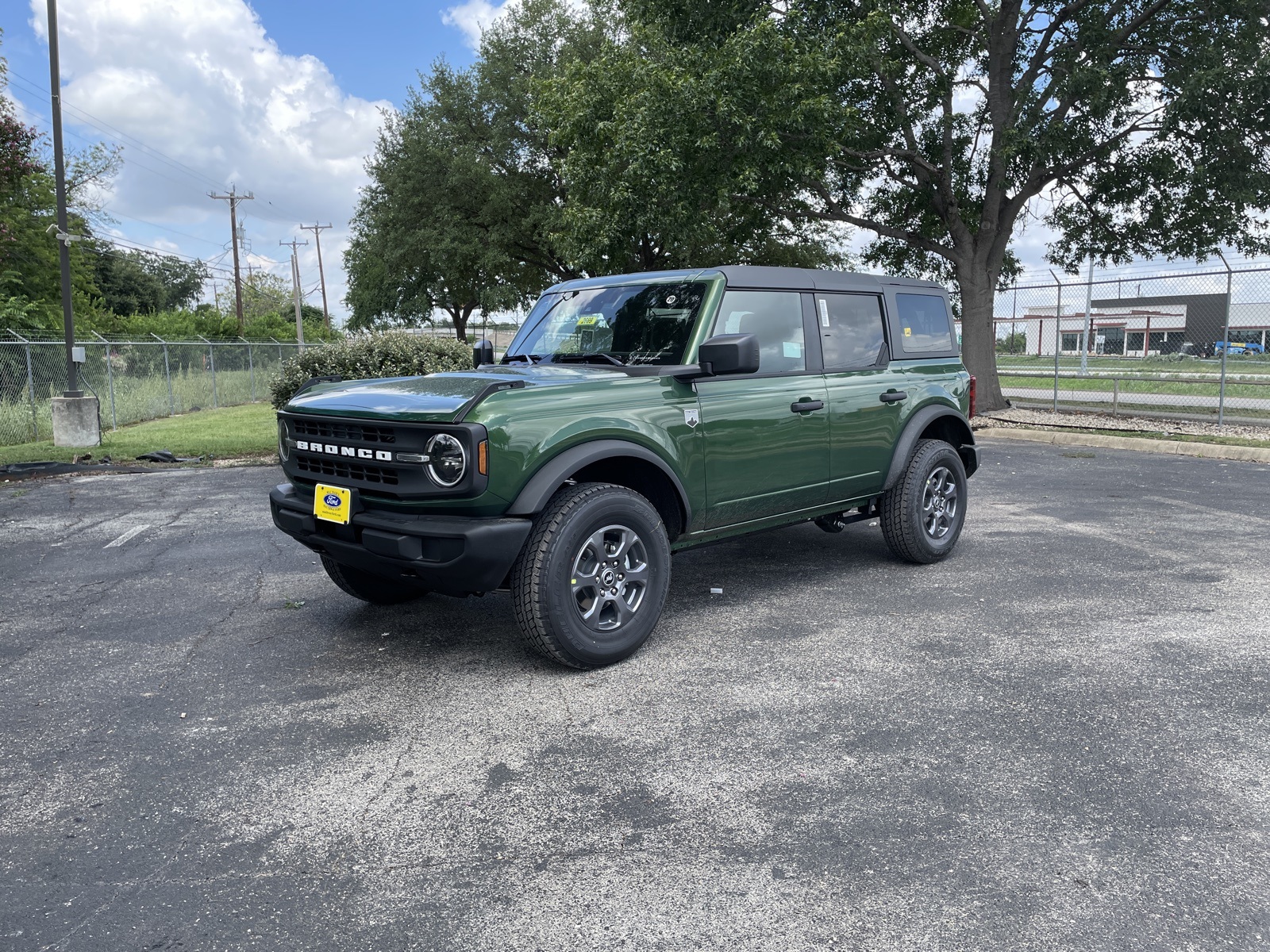 2025 Ford Bronco 4-Door Big Bend's photo