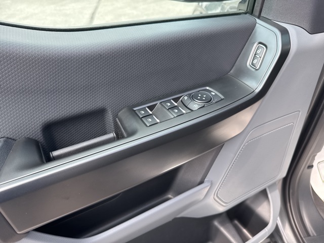 2025 Ford F-150 XL photo 16