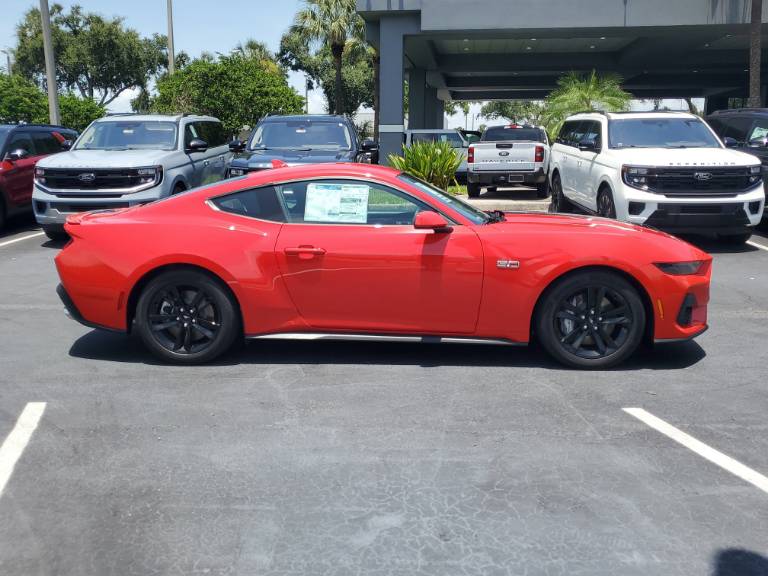 2025 Ford Mustang GT