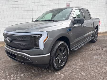 2025 Ford F-150 Lightning Flash