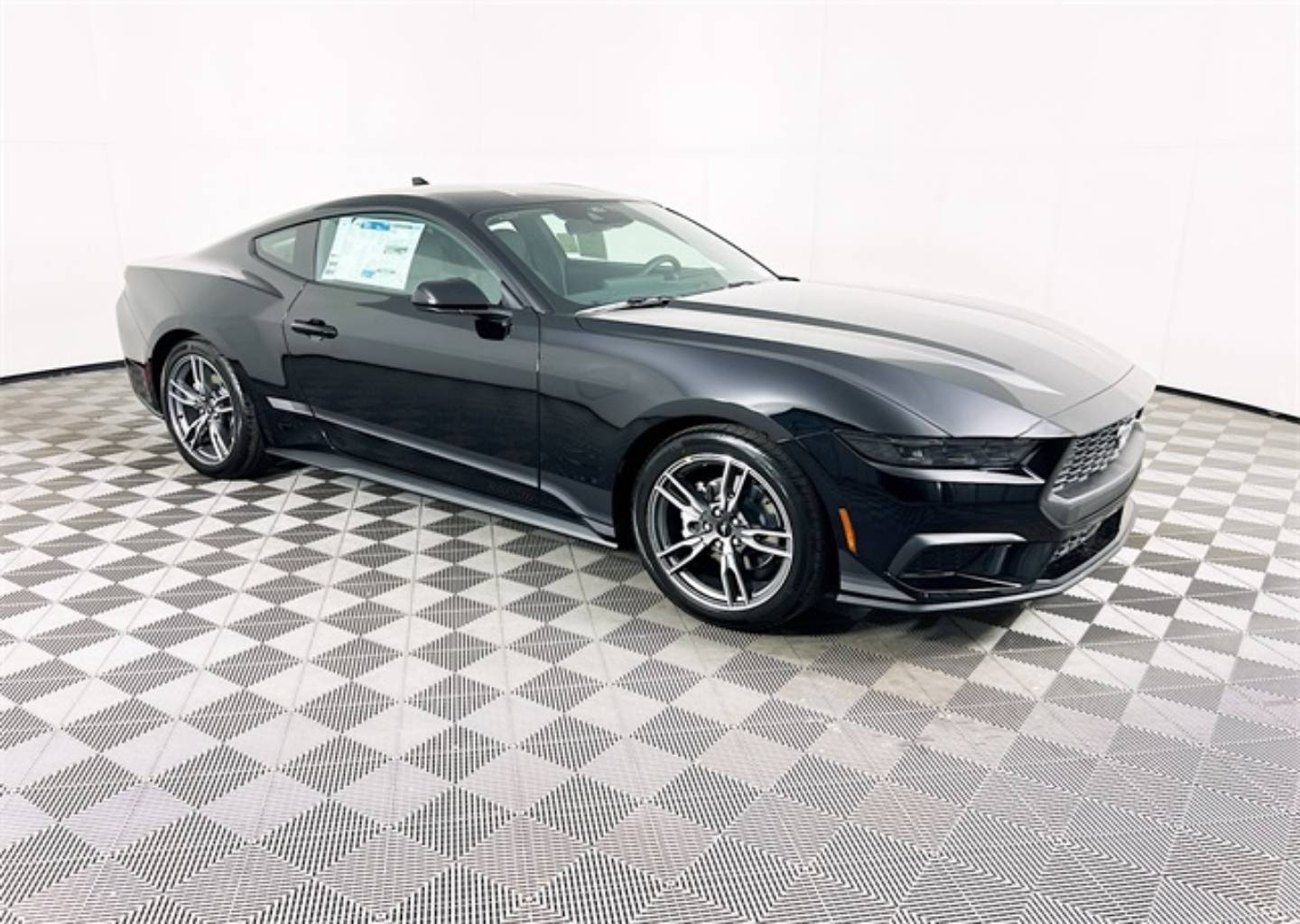 2025 Ford Mustang EcoBoost's photo