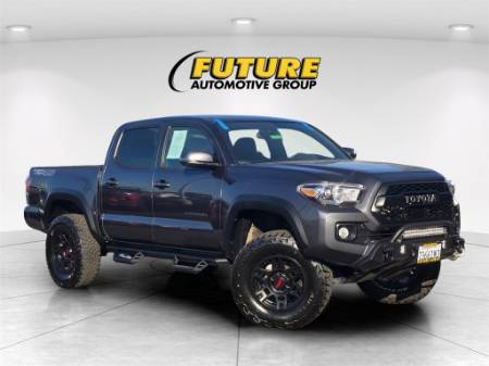 2022 Toyota Tacoma TRD OFF-Road