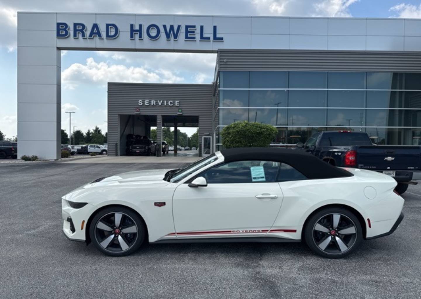 2025 Ford Mustang GT Premium's photo