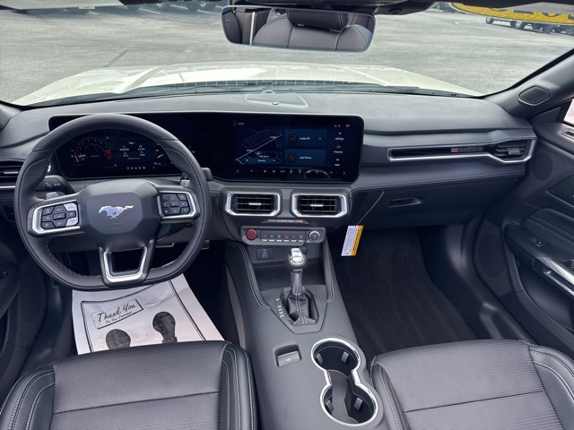 2025 Ford Mustang GT Premium photo 14