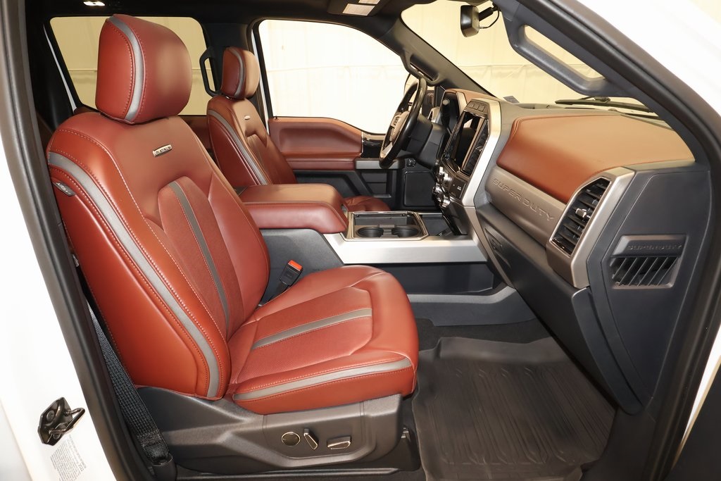 2022 Ford F-450 photo 17