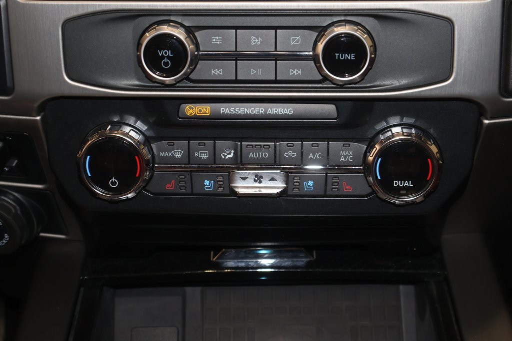 2022 Ford F-450 photo 28